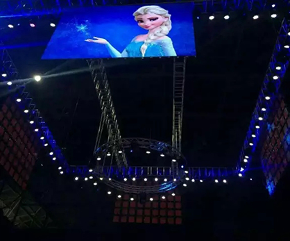 �е�2015���H����������ِ�҃ȸ������U���b��